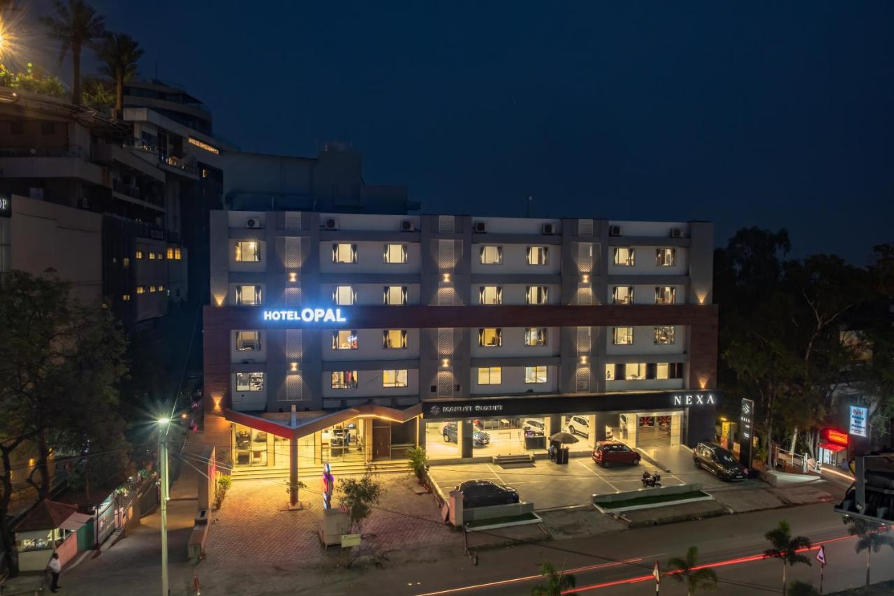 Hotel Opal Kolhapur Eksteriør billede