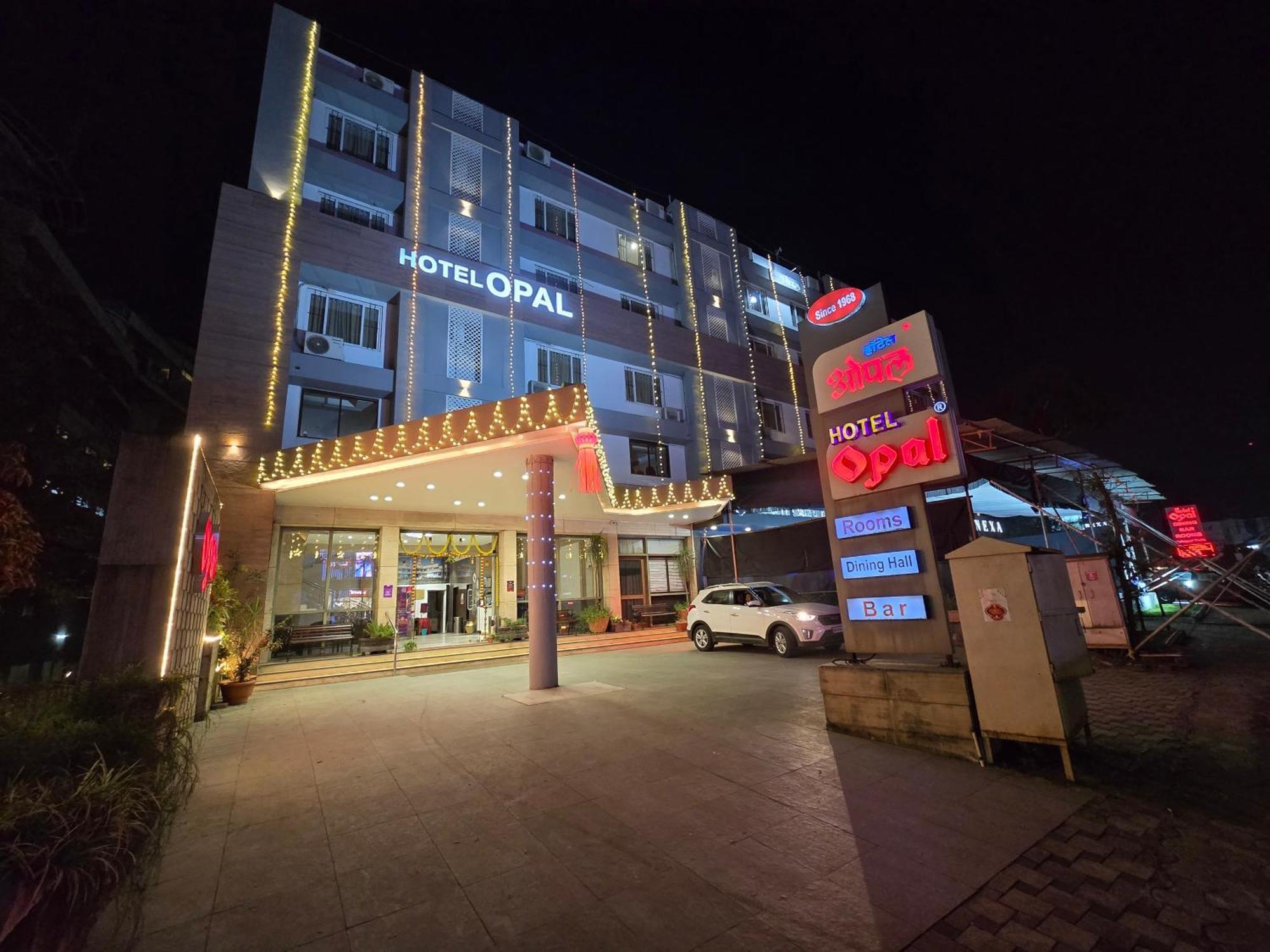 Hotel Opal Kolhapur Eksteriør billede