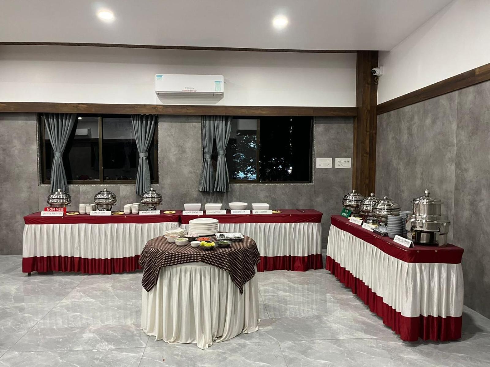 Hotel Opal Kolhapur Eksteriør billede